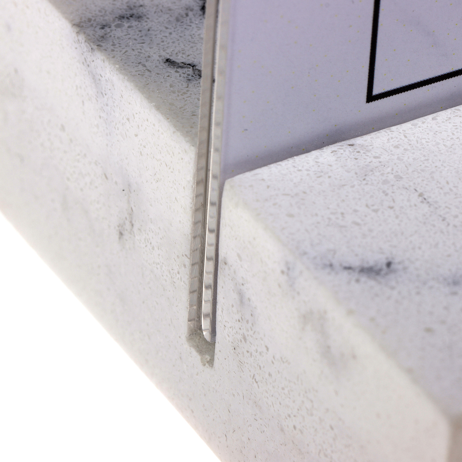 Europel Tischaufsteller DIN A4 Hochformat Polystone Weiß